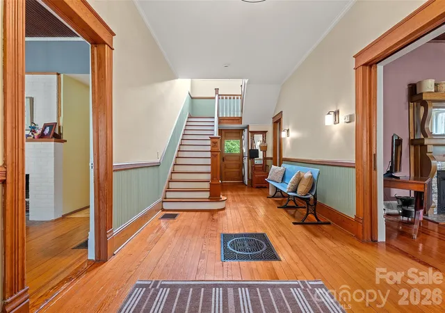 Photo 3 of Single family home for sale at 602 N Main St, Davidson, NC 28036 | MLS# 4376651 | Listing updated on 2026-09-22