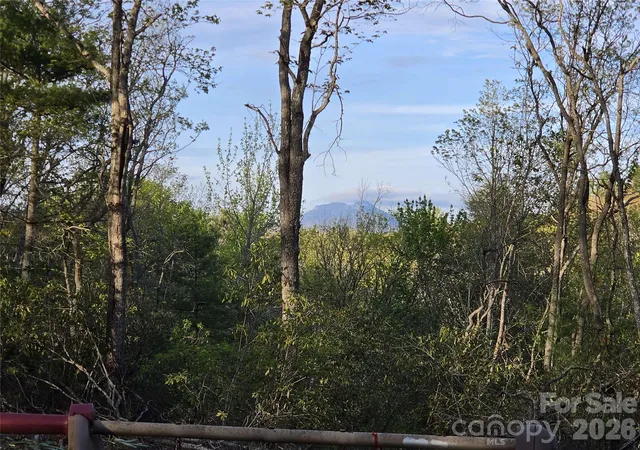 Photo 3 of Single family home for sale at 692 Buck Hl Rd, Newland, NC 28657 | MLS# 4376727 | Listing updated on 2026-10-20