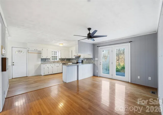 3rd image of 324 Pawley Dr, Charlotte, NC 28214 | MLS# 4376735