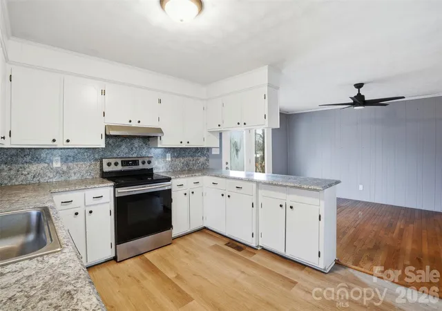 5th image of 324 Pawley Dr, Charlotte, NC 28214 | MLS# 4376735
