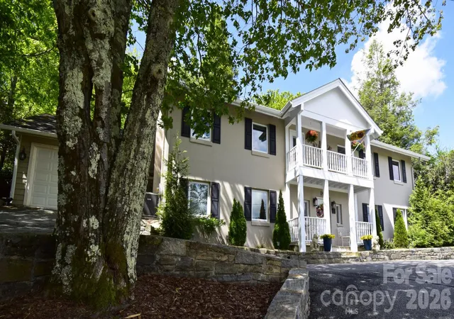 1st image of 195 Fairway Ln, Blowing Rock, NC 28605 | MLS# 4376805