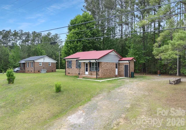 Homes for sale in Lilesville, NC | 6957 Vintage Rd, Lilesville, NC 28091 | MLS# 4376818