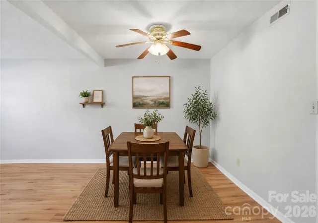 Photo 4 of Condo for sale at 8846 Hunter Ridge Dr, Charlotte, NC 28226 | MLS# 4376839 | Listing updated on 2026-09-29