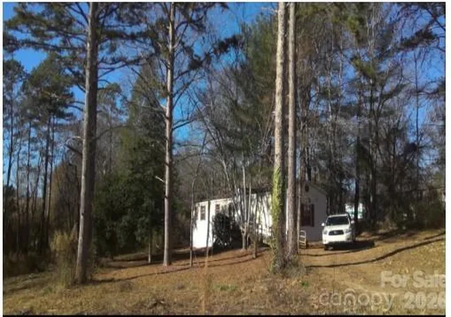3rd image of 1357 Airport Rhodhiss Rd #2-6, Hickory, NC 28601 | MLS# 4376892