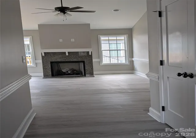 Photo 3 of Single family home for sale at 4184 Saltwood Dr, Hickory, NC 28602 | MLS# 4376897 | Listing updated on 2026-06-11