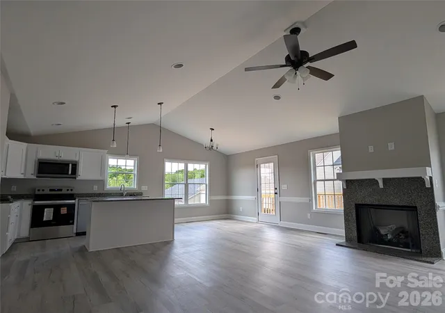 Photo 3 of Single family home for sale at 4184 Saltwood Dr, Hickory, NC 28602 | MLS# 4376897 | Listing updated on 2026-06-11