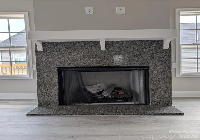 Photo 4 of Single family home for sale at 4184 Saltwood Dr, Hickory, NC 28602 | MLS# 4376897 | Listing updated on 2026-06-11