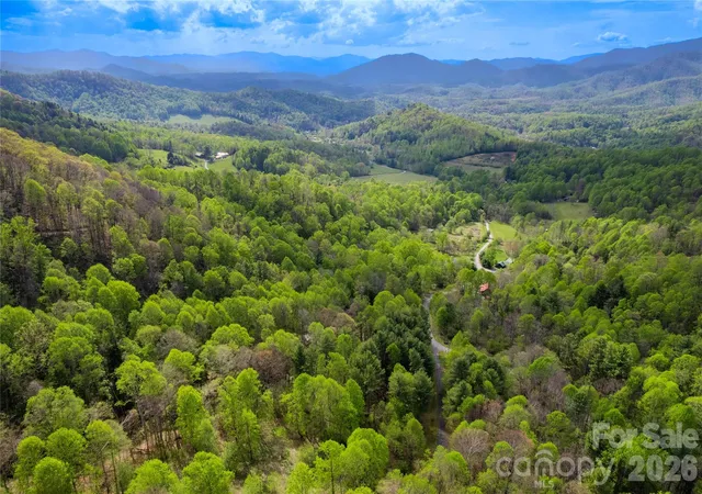 Homes for sale in Bakersville, NC | 00000 Apple Farm Rd, Bakersville, NC 28705 | MLS# 4376902
