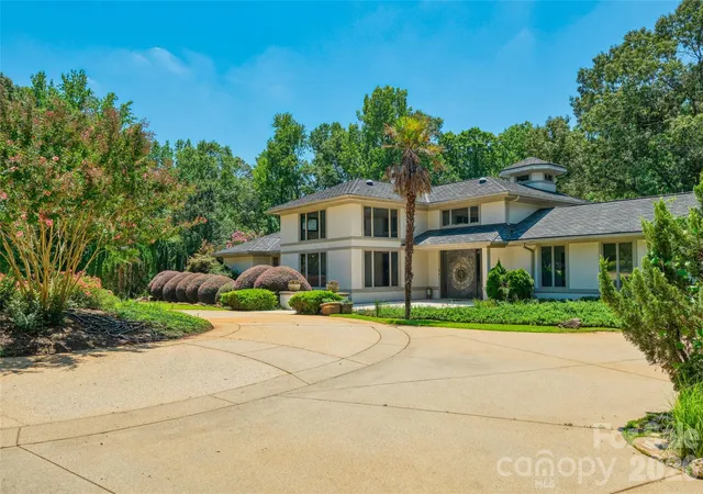 2nd image of 380 Montagu Dr, Spartanburg, SC 29301 | MLS# 4376931