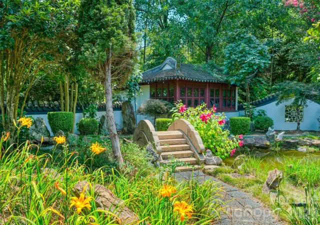 Photo 3 of Single family home for sale at 380 Montagu Dr, Spartanburg, SC 29301 | MLS# 4376931 | Listing updated on 2026-07-21