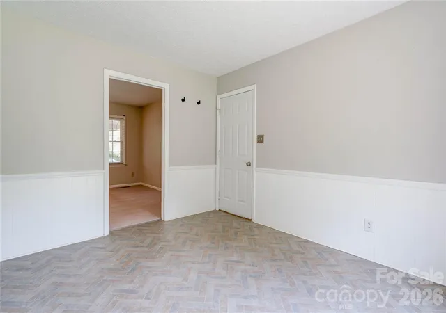 Photo 3 of Single family home for sale at 111 Harbor Point Dr, Cherryville, NC 28021 | MLS# 4377060 | Listing updated on 2026-10-01