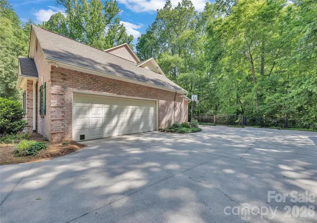 Photo 2 of Single family home for sale at 106 Mist Valley Dr, Salisbury, NC 28146 | MLS# 4377066 | Listing updated on 2026-09-21