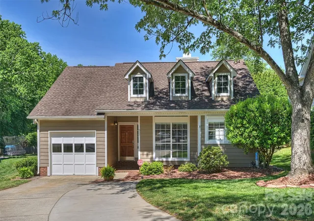 Homes for sale in Charlotte, NC | 821 Mill Run Dr, Charlotte, NC 28209 | MLS# 4377087