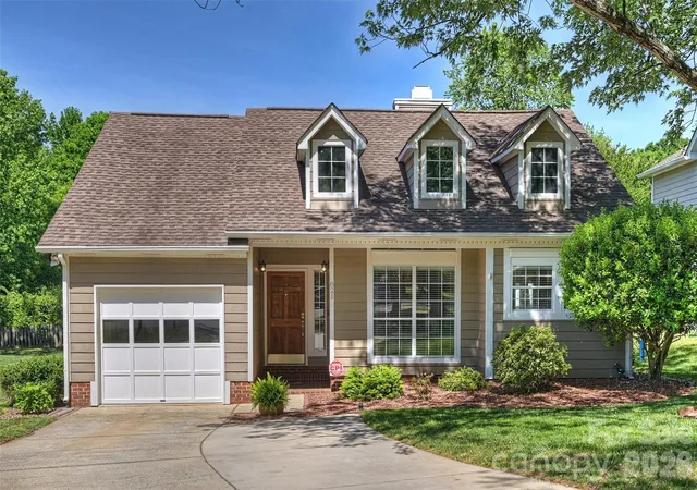 Homes for sale in Charlotte, NC | 821 Mill Run Dr, Charlotte, NC 28209 | MLS# 4377087