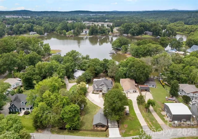Photo 3 of Single family home for sale at 5555 Riverfront Rd, Clover, SC 29710 | MLS# 4377095 | Listing updated on 2026-07-08