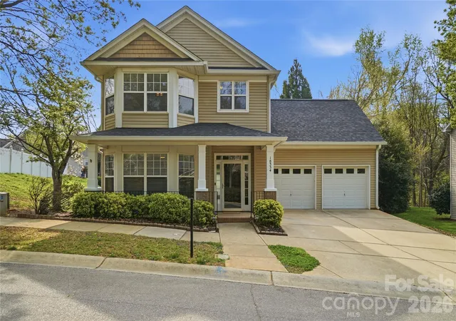Photo 1 of Single family home for sale at 18334 Flagman Cir, Cornelius, NC 28031 | MLS# 4377111 | Listing updated on 2026-10-03