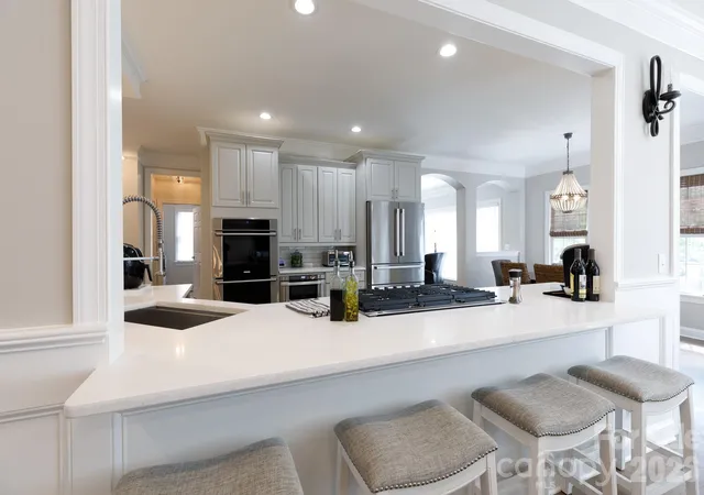 Photo 4 of Single family home for sale at 886 Hickory Stick Dr, Fort Mill, SC 29715 | MLS# 4377127 | Listing updated on 2026-07-13