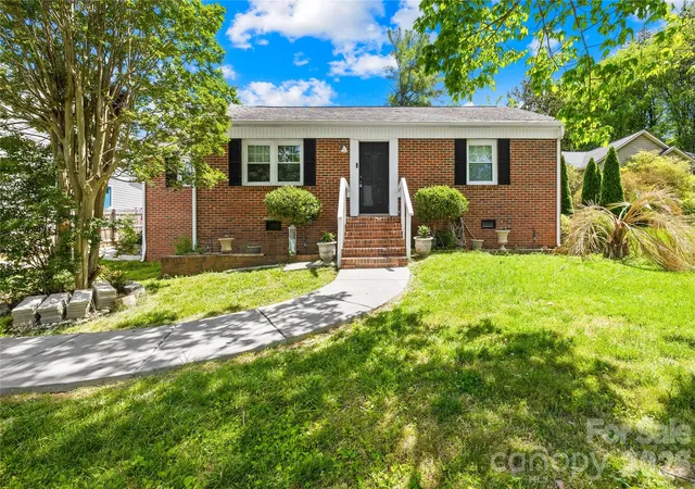 1st image of 145 Driftwood Dr, Mooresville, NC 28117 | MLS# 4377129