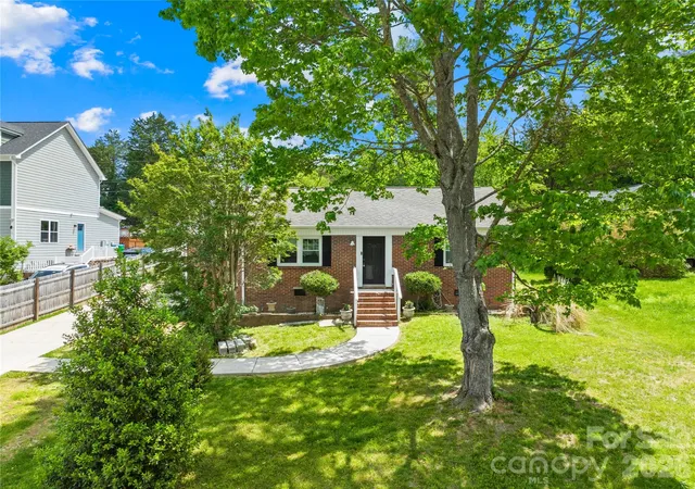 19th image of 145 Driftwood Dr, Mooresville, NC 28117 | MLS# 4377129