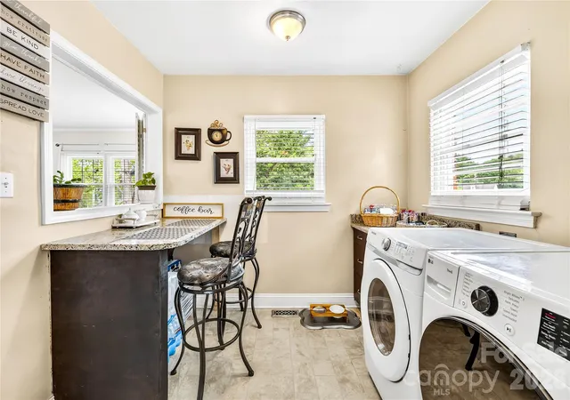 3rd image of 145 Driftwood Dr, Mooresville, NC 28117 | MLS# 4377129
