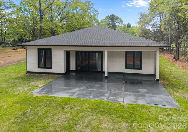 Homes for sale in Charlotte, NC | 12930 Hamilton Rd, Charlotte, NC 28273 | MLS# 4377146