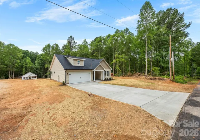 4th image of 200 Knollwood Cir, Albemarle, NC 28001 | MLS# 4377154