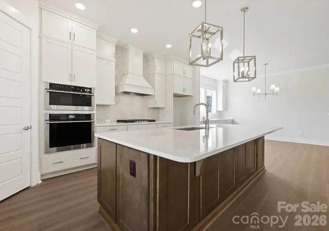Photo 3 of Single family home for sale at 1202 Pastoral Pl, Waxhaw, NC 28173 | MLS# 4377172 | Listing updated on 2026-10-15