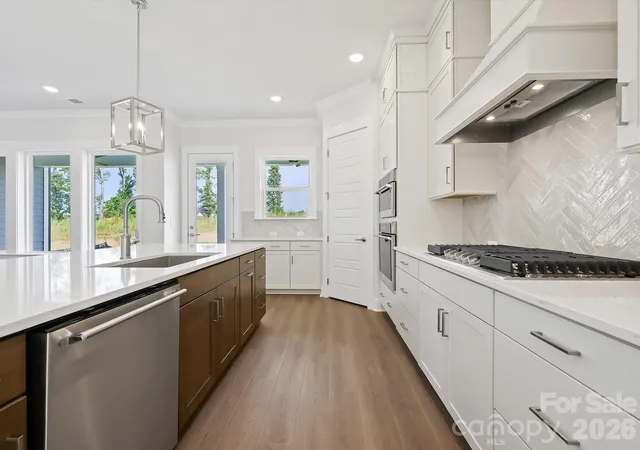 Photo 4 of Single family home for sale at 1202 Pastoral Pl, Waxhaw, NC 28173 | MLS# 4377172 | Listing updated on 2026-10-15