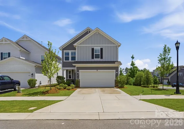 1st image of 16043 River Tree Ln, Charlotte, NC 28278 | MLS# 4377197