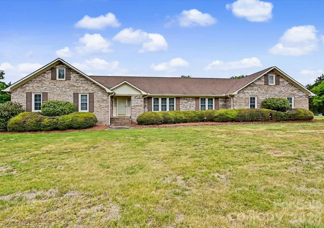 Photo 1 of Single family home for sale at 4165 Wrangler Dr Sw, Concord, NC 28027 | MLS# 4377327 | Listing updated on 2026-09-26