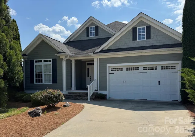 2nd image of 25 Copper Ct, Hendersonville, NC 28792 | MLS# 4377349