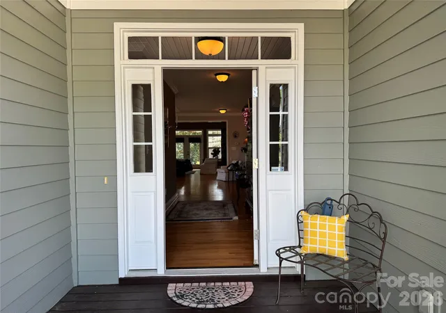4th image of 25 Copper Ct, Hendersonville, NC 28792 | MLS# 4377349