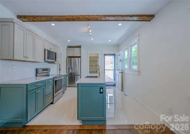 3rd image of 26 Henrietta St, Asheville, NC 28801 | MLS# 4377356