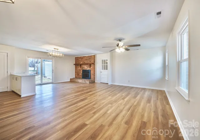 2nd image of 1254 Huckleberry Dr, Lincolnton, NC 28092 | MLS# 4377387
