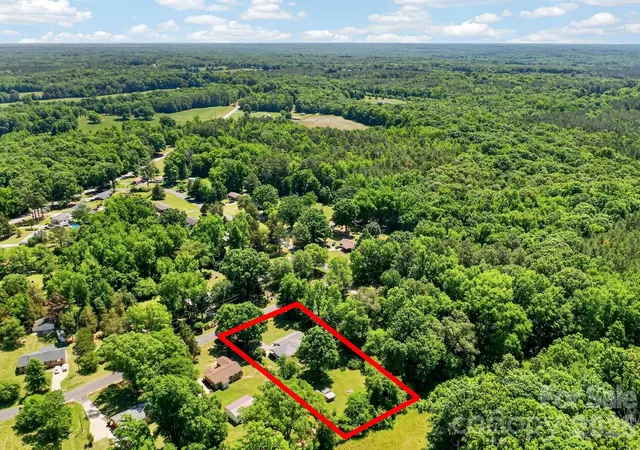 Homes for sale in Lancaster, SC | 2644 Quiet Acres Rd, Lancaster, SC 29720 | MLS# 4377433
