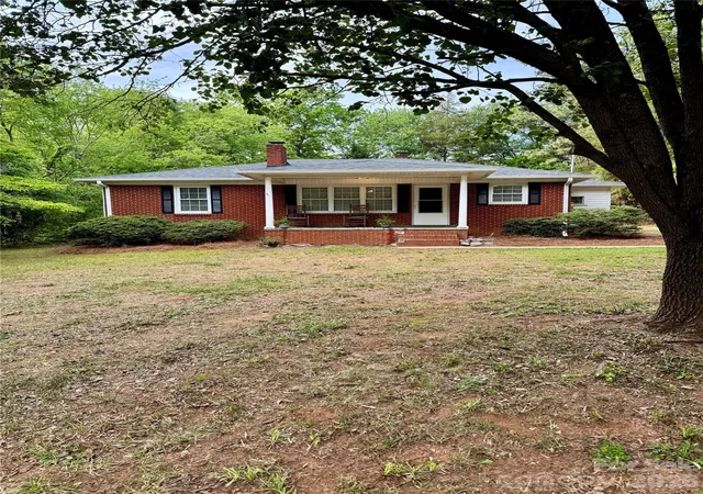 Homes for sale in Lincolnton, NC | 2217 Dale Ave, Lincolnton, NC 28092 | MLS# 4377500