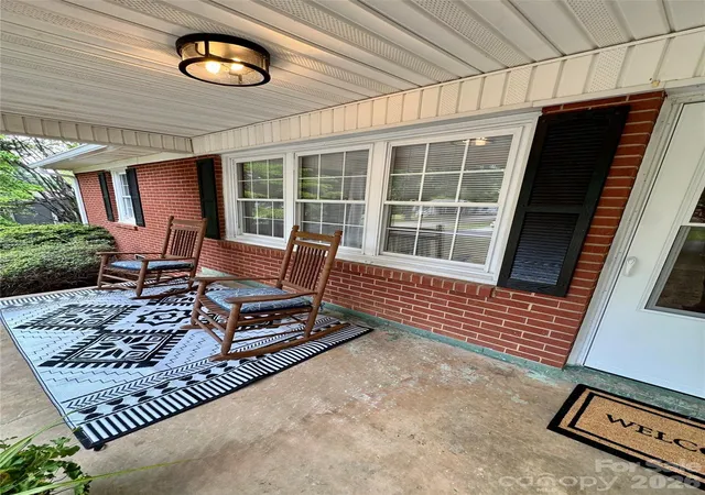 Homes for sale in Lincolnton, NC | 2217 Dale Ave, Lincolnton, NC 28092 | MLS# 4377500