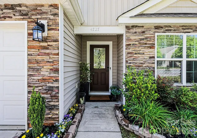 3rd image of 4727 Mcclure Rd, Charlotte, NC 28216 | MLS# 4377543