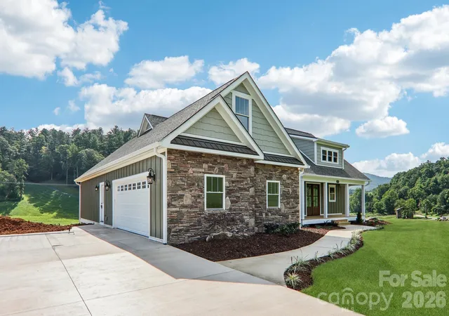 Photo 3 of Single family home for sale at 1060 California Crk Rd, Mars Hill, NC 28754 | MLS# 4377594 | Listing updated on 2026-09-03