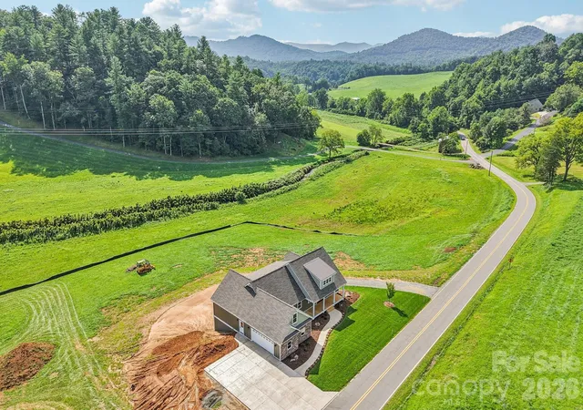 Photo 48 of Single family home for sale at 1060 California Crk Rd, Mars Hill, NC 28754 | MLS# 4377594 | Listing updated on 2026-10-18