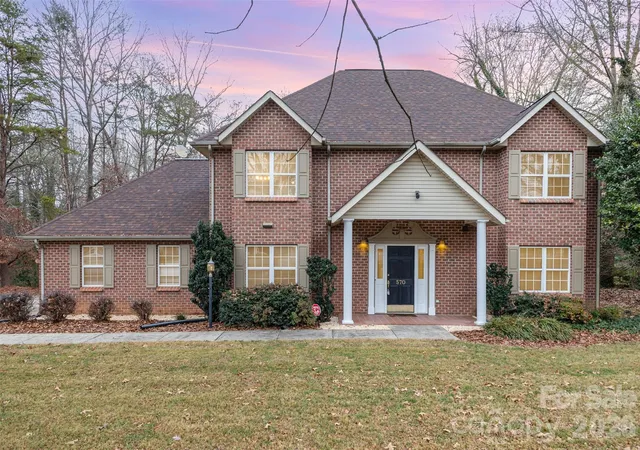 1st image of 570 29th Avenue Dr Nw, Hickory, NC 28601 | MLS# 4377600
