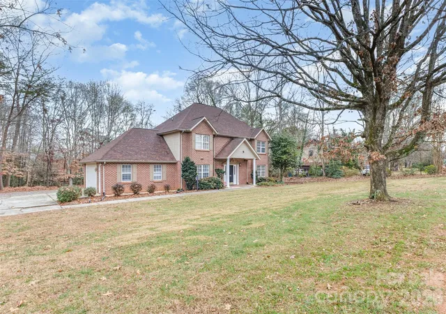 4th image of 570 29Th Avenue Dr Nw, Hickory, NC 28601 | MLS# 4377600