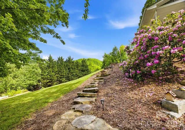 4th image of 48 Open Range Dr, Barnardsville, NC 28709 | MLS# 4377607