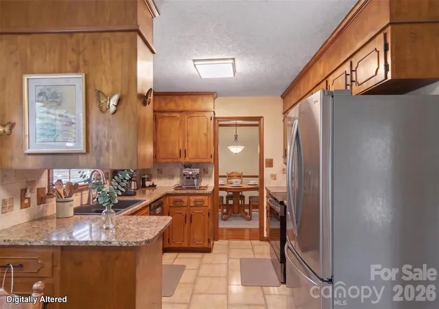 Photo 3 of Single family home for sale at 104 Hallett St, Fort Mill, SC 29715 | MLS# 4377654 | Listing updated on 2026-06-25