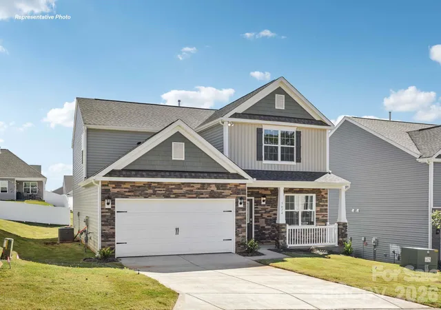 1st image of 601 17th Avenue Dr Ne, Hickory, NC 28601 | MLS# 4377663