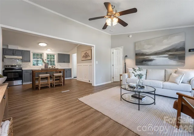 Photo 2 of Single family home for sale at 19 Sycamore St, Asheville, NC 28804 | MLS# 4377706 | Listing updated on 2026-09-13