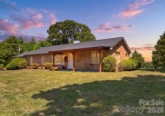 Homes for sale in Statesville, NC | 1333 Eufola Rd, Statesville, NC 28677 | MLS# 4377751