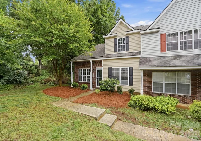 Photo 1 of Townhouse for sale at 7621 Petrea Ln, Charlotte, NC 28227 | MLS# 4377778 | Listing updated on 2026-09-27