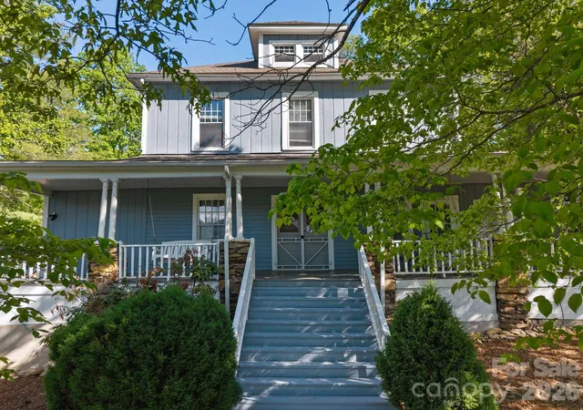 Listing Photo 5 - Condo for sale in building located at 33 Vance Ave, Black Mountain, NC 28711