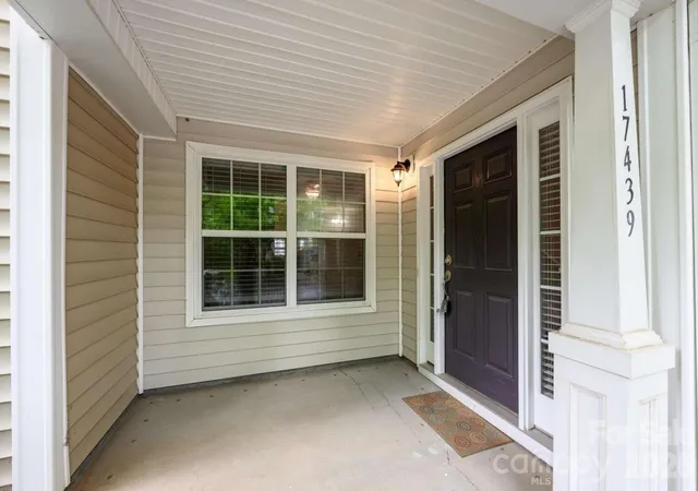 4th image of 17439 Caldwell Track Dr, Cornelius, NC 28031 | MLS# 4377822